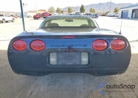 2001 Chevrolet Corvette Z06 z USA, uszkodzony, nr VIN 1G1YY12S115113260